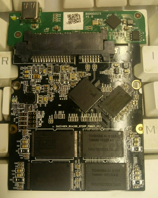 SSD化_PowerMacG4_500MHz_1GB_OS9起動_640MO内蔵 SSD化_PowerMacG4_500MHz_1GB_OS9起動_640MO内蔵